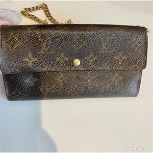 Authentic Louis Vuitton Snap Wallet Monogram with crossbody chain